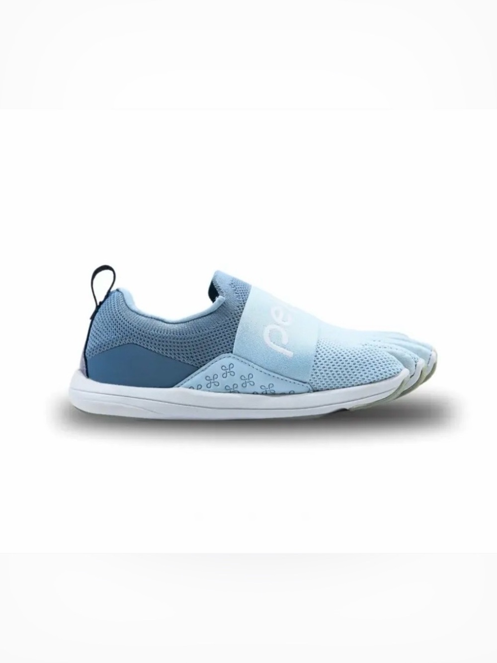 Peluva Running Shoes, NWOT
